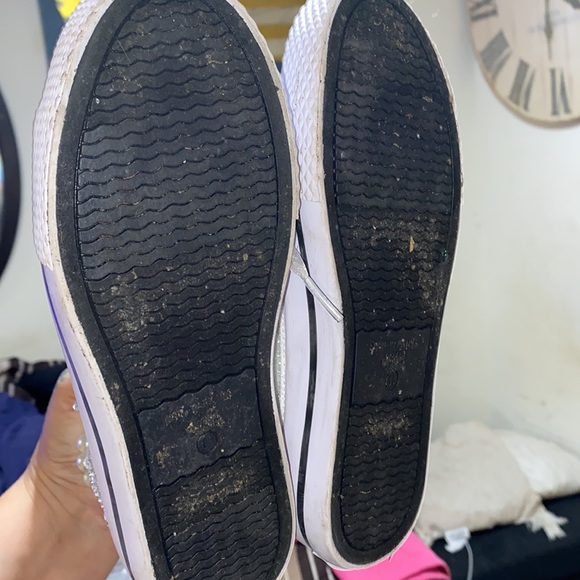 Jojo Siwa Customized sneakers - Picture 4 of 5